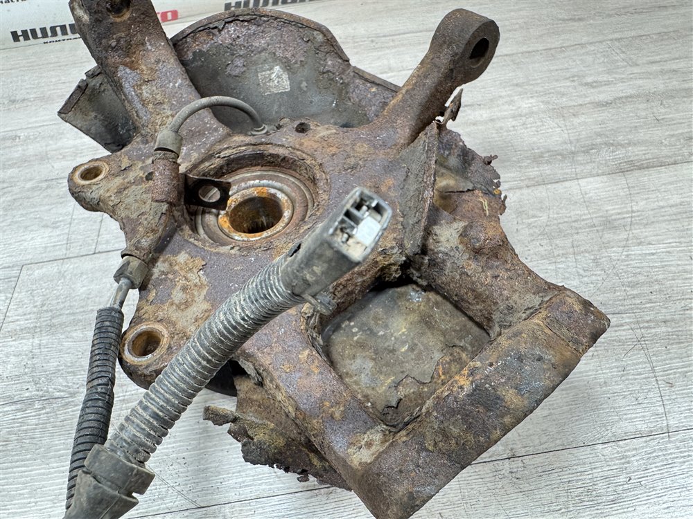 Кулак поворотный, 5500 рублей, Севастополь