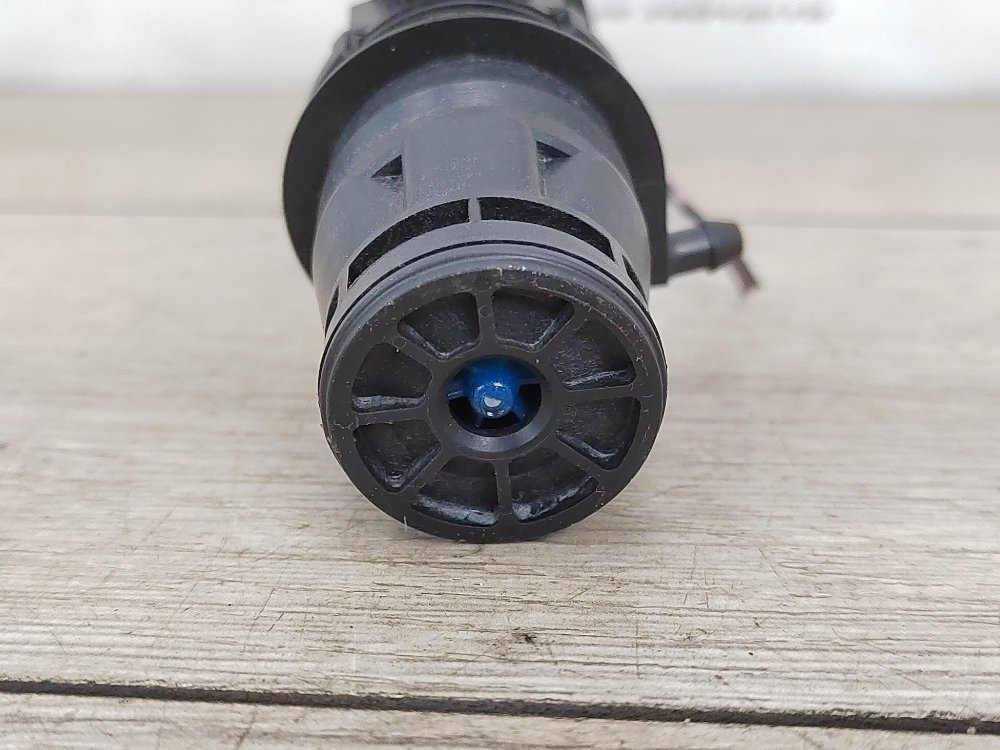 Насос омывателя стекла, 1000 рублей, Москва