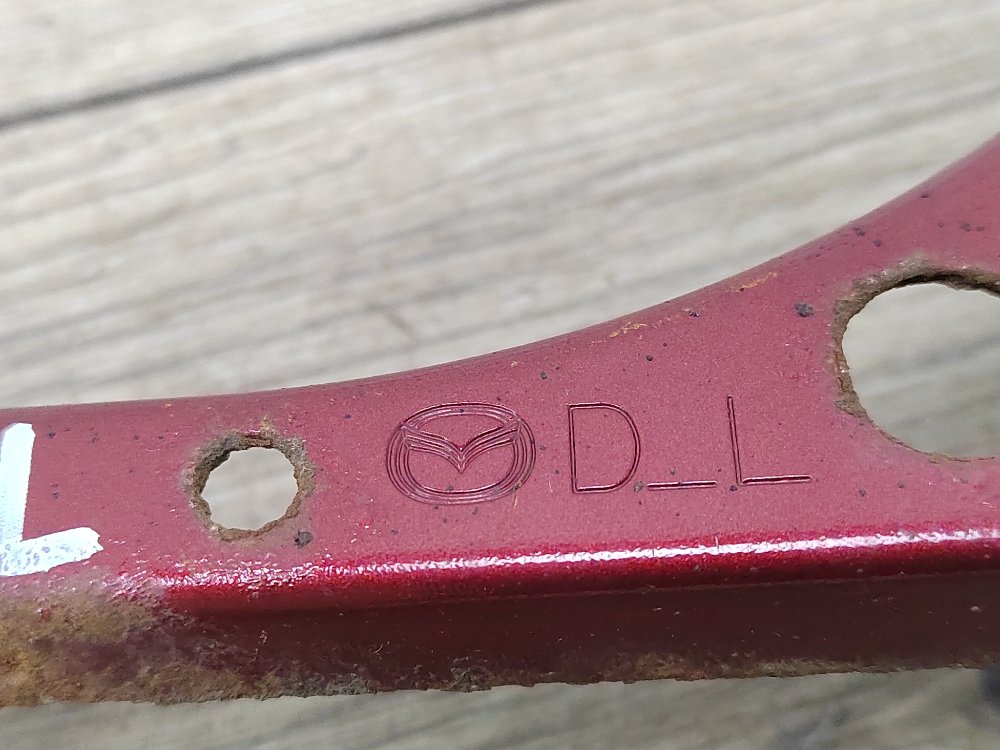 Кронштейн крыла, 400 рублей, Москва