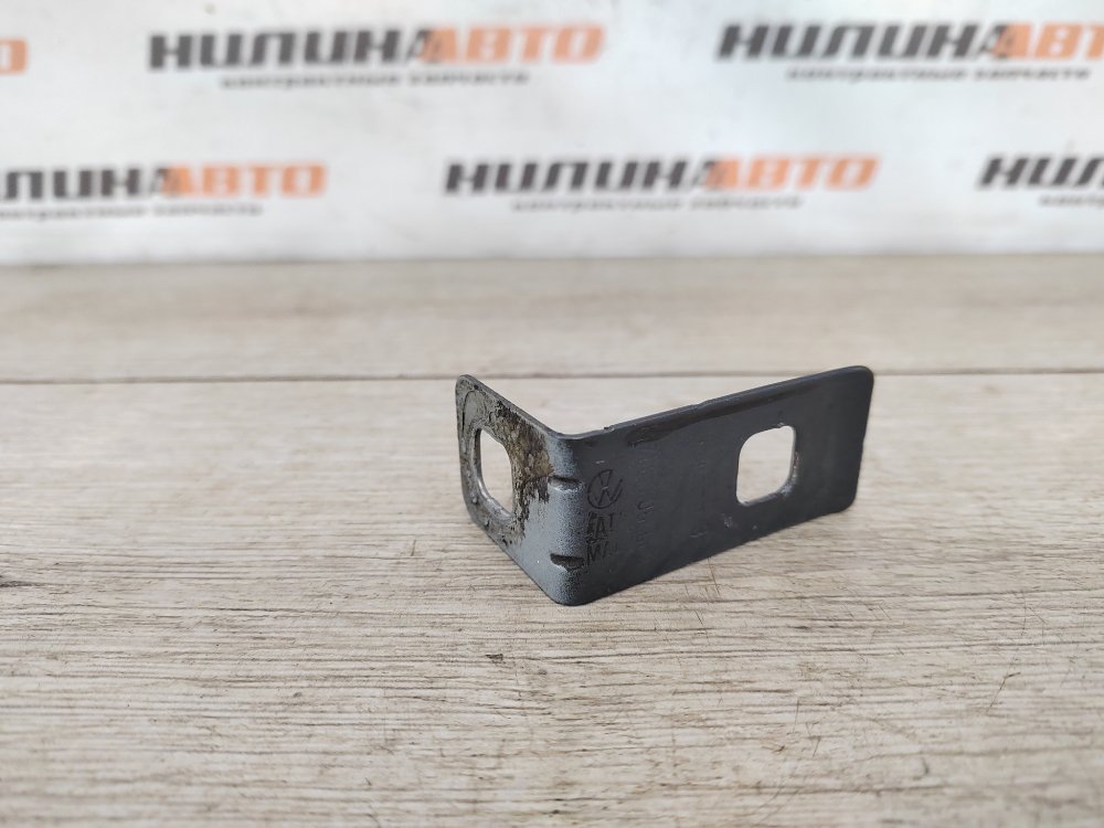 Кронштейн крыла, 250 рублей, Москва