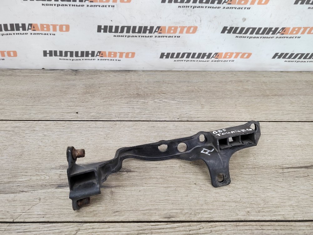 Кронштейн фары, 700 рублей, Москва