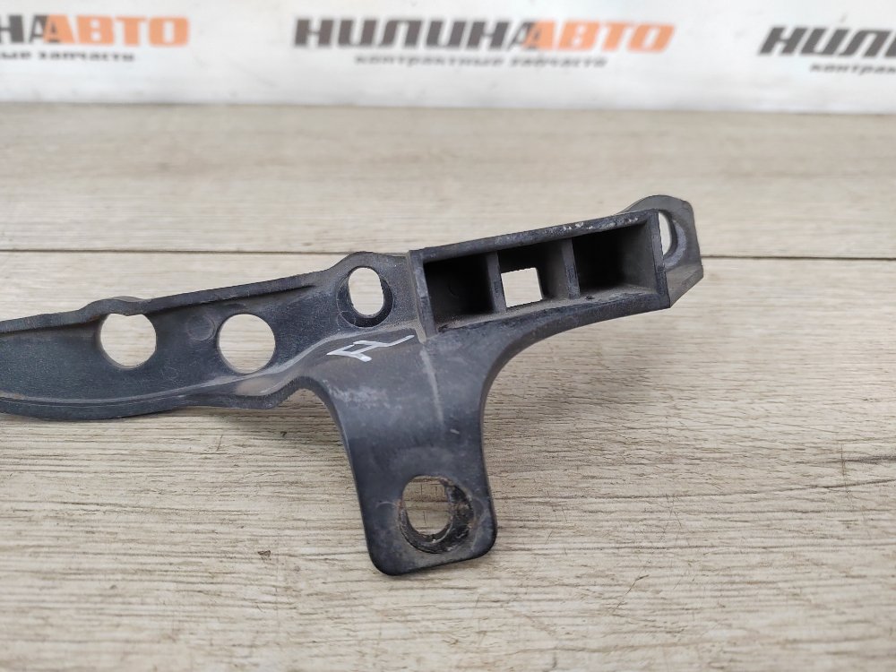 Кронштейн фары, 700 рублей, Москва