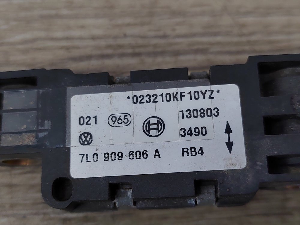 Датчик удара, 500 рублей, Москва