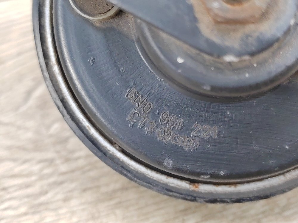 Звуковой сигнал, 2500 рублей, Москва