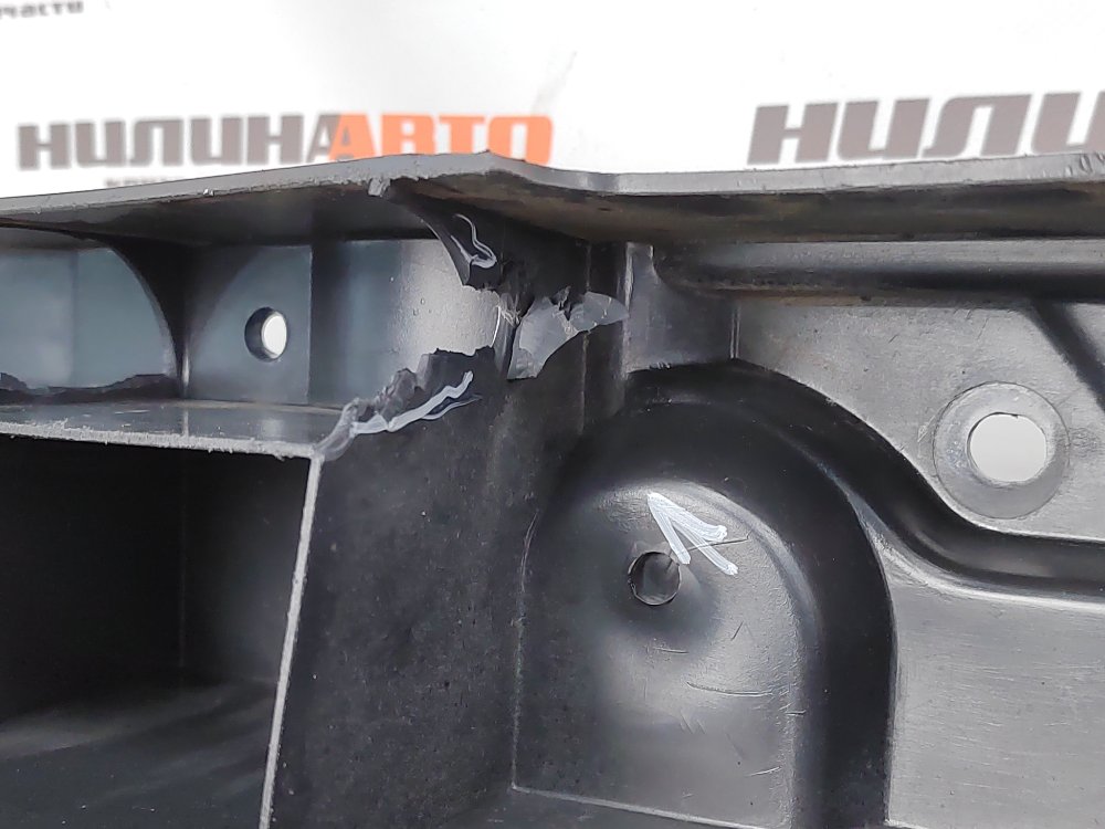 Усилитель бампера, 1000 рублей, Москва