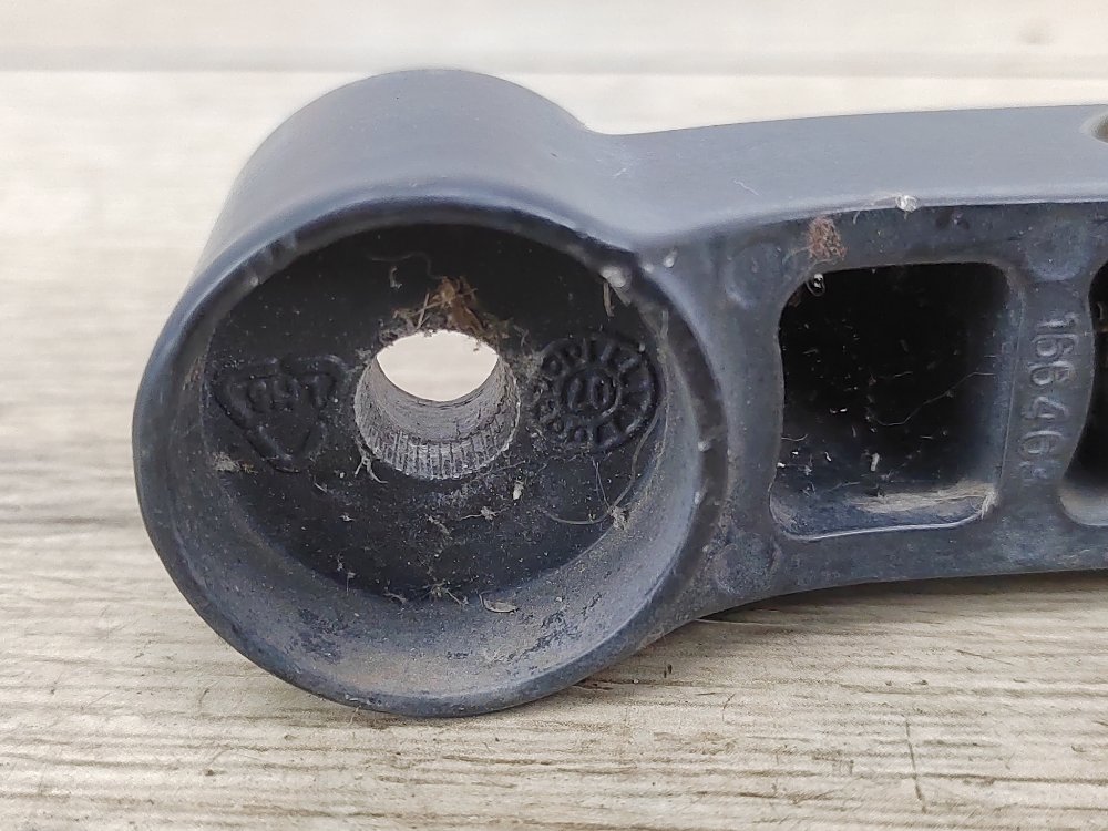 Поводок стеклоочистителя, 1000 рублей, Москва