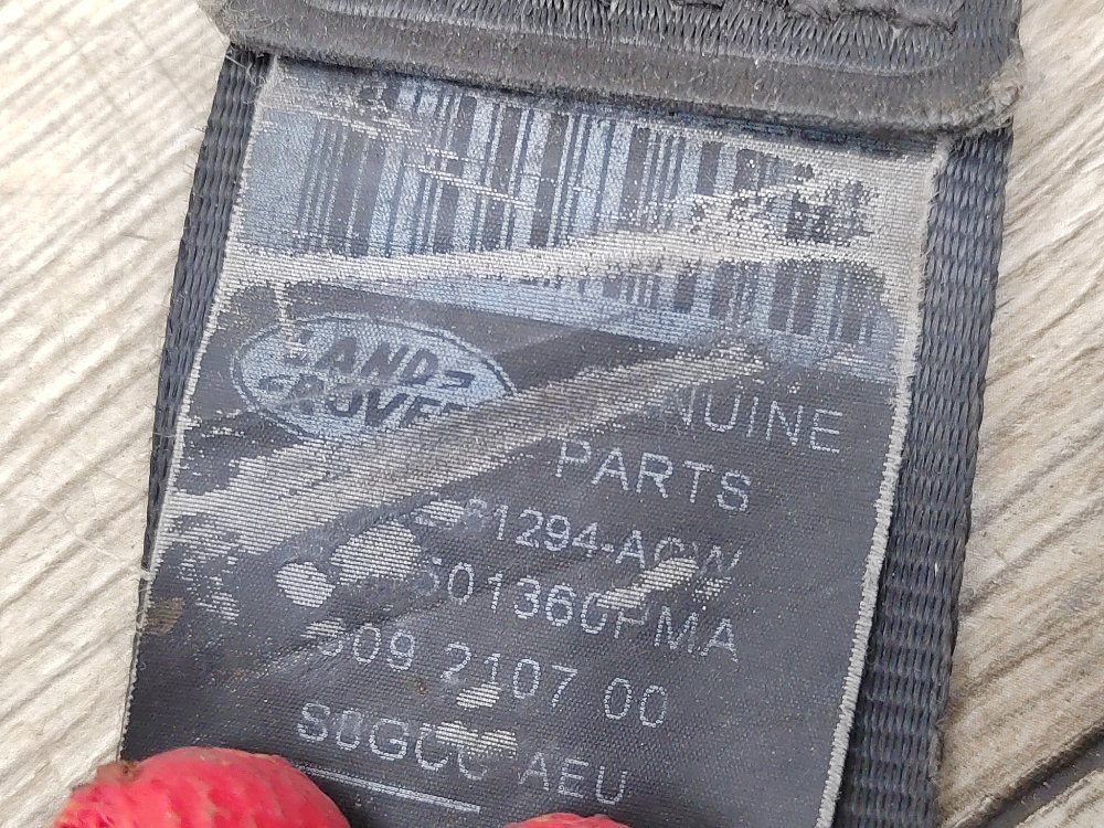 Ремень безопасности, 2000 рублей, Москва