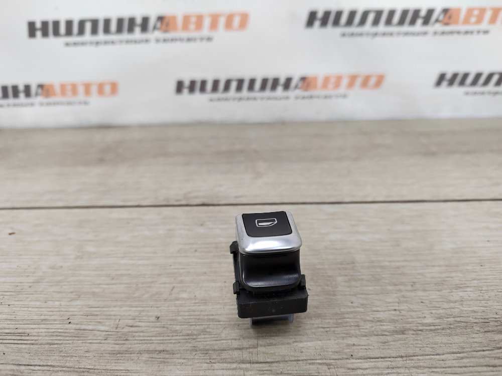 Кнопка стеклоподъемника, 500 рублей, Москва