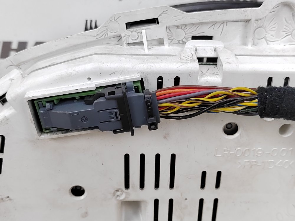 Панель приборов, 3000 рублей, Москва