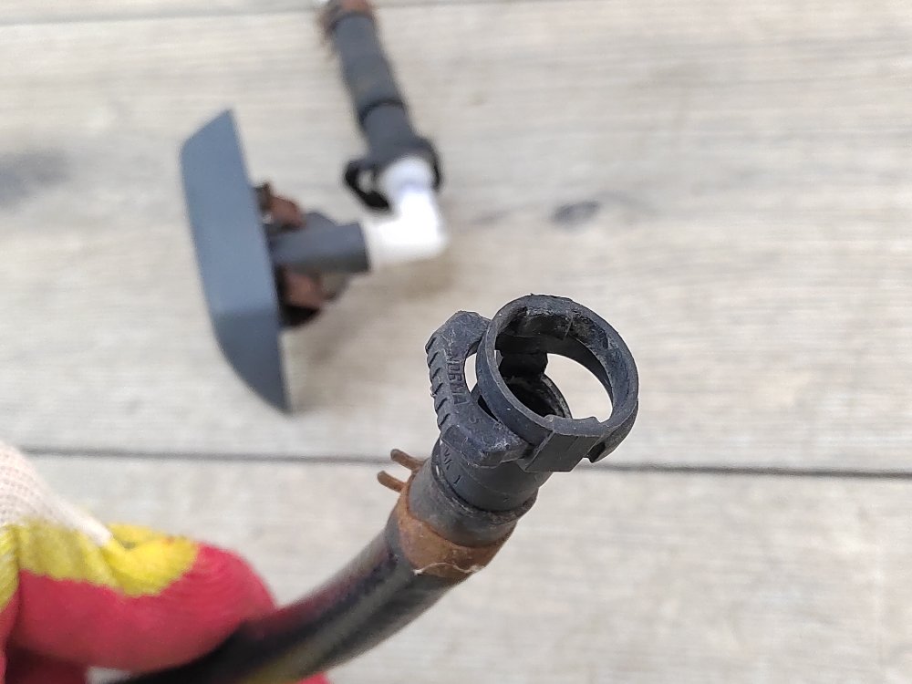 Форсунка омывателя фар, 4000 рублей, Москва