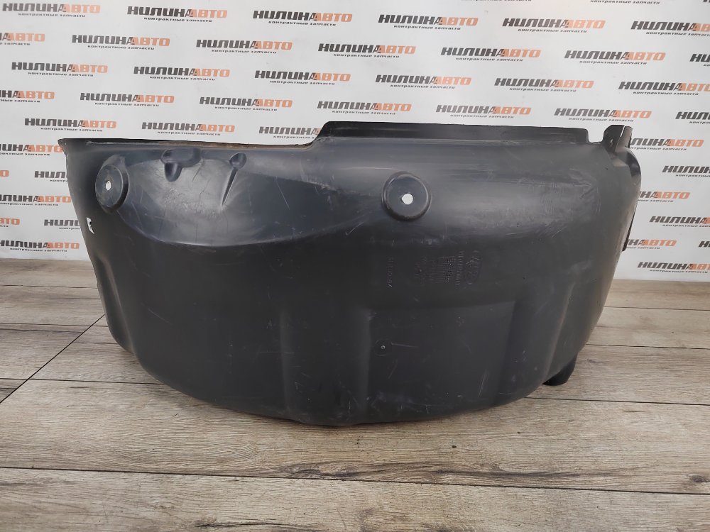 Подкрылок, 500 рублей, Москва