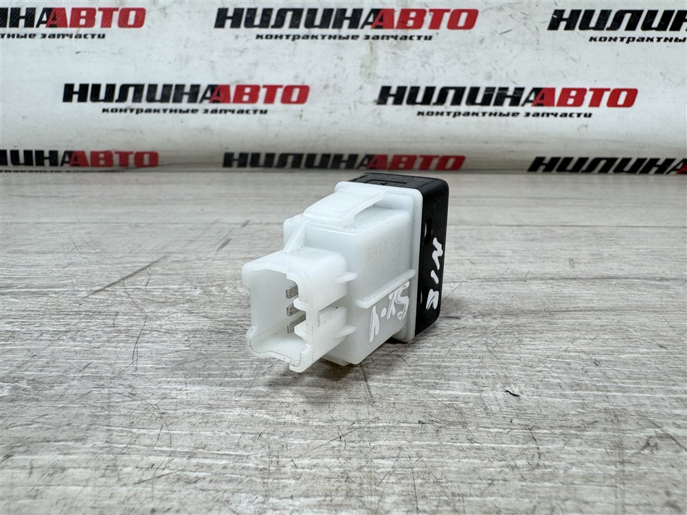 Кнопка корректора фар, 600 рублей, Севастополь