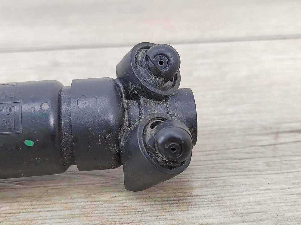 Форсунка омывателя фар, 1800 рублей, Москва