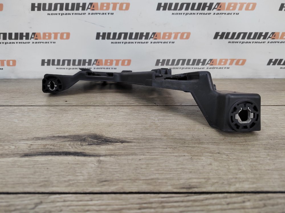 Кронштейн фары, 2000 рублей, Москва