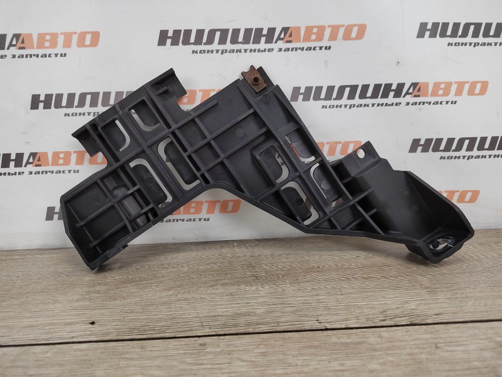 Кронштейн фары, 2000 рублей, Москва