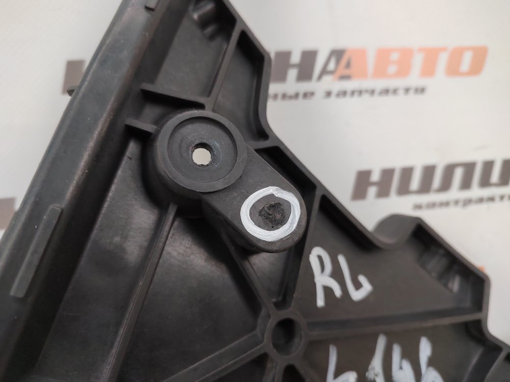 Кронштейн бампера, 1900 рублей, Москва