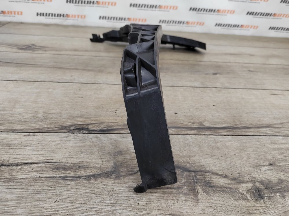 Кронштейн бампера, 1900 рублей, Москва