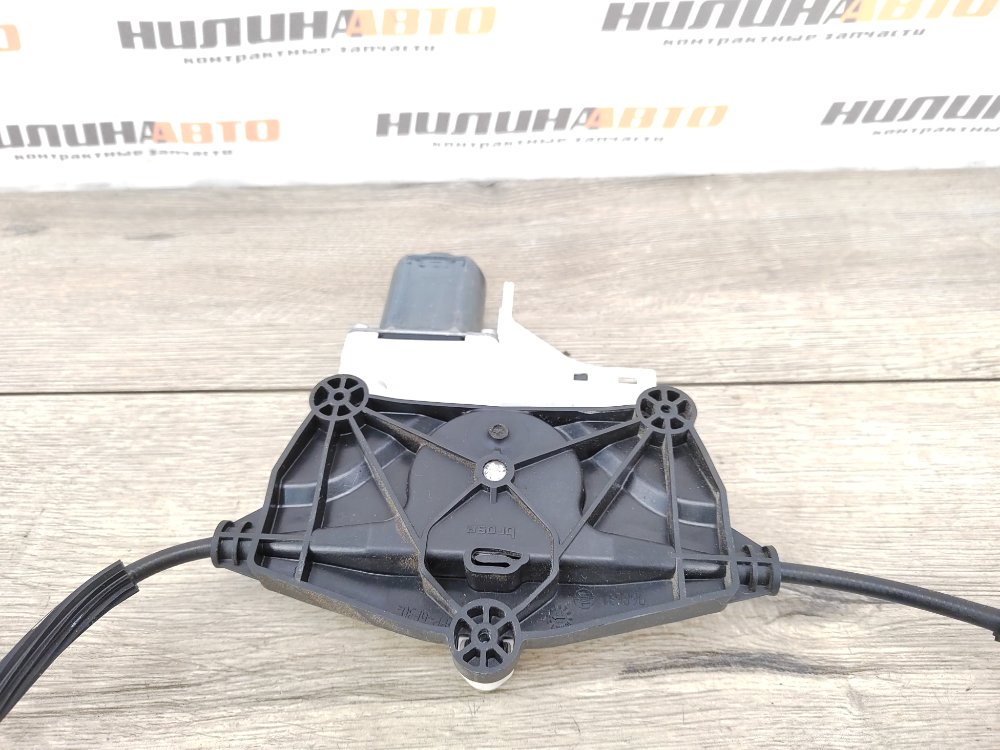 Стеклоподъемник, 600 рублей, Москва