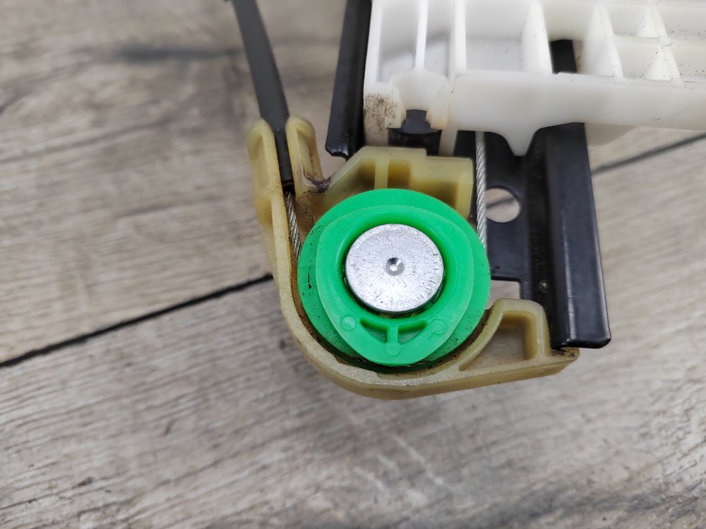 Стеклоподъемник, 600 рублей, Москва