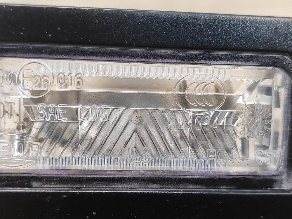 Фонарь подсветки номера, 400 рублей, Москва