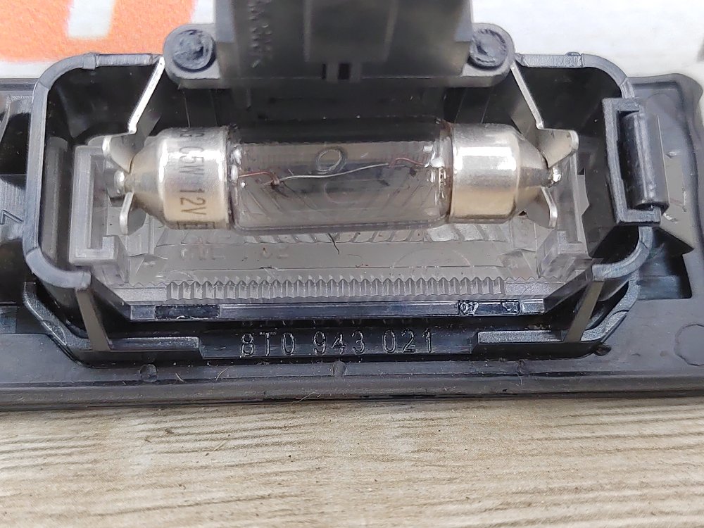 Фонарь подсветки номера, 400 рублей, Москва