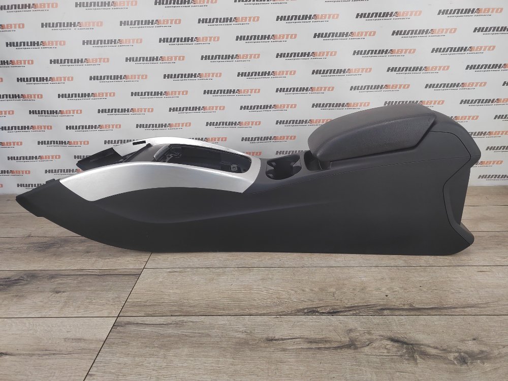 Консоль центральная, 4500 рублей, Москва