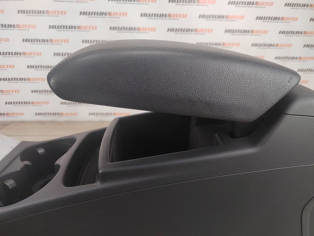 Консоль центральная, 4500 рублей, Москва