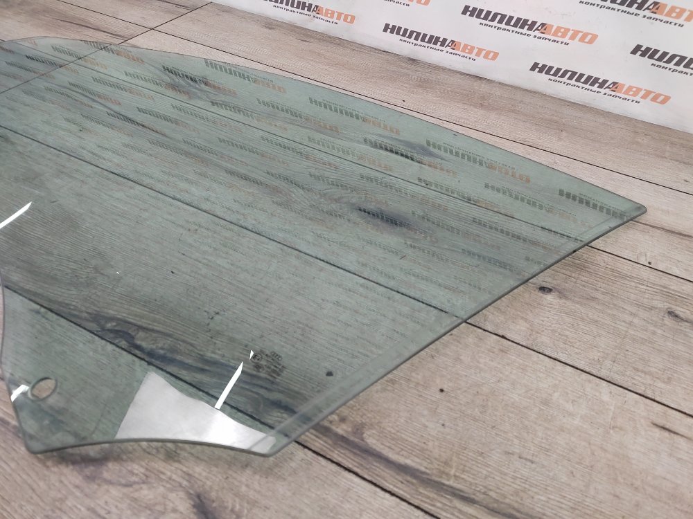 Стекло двери, 2000 рублей, Москва