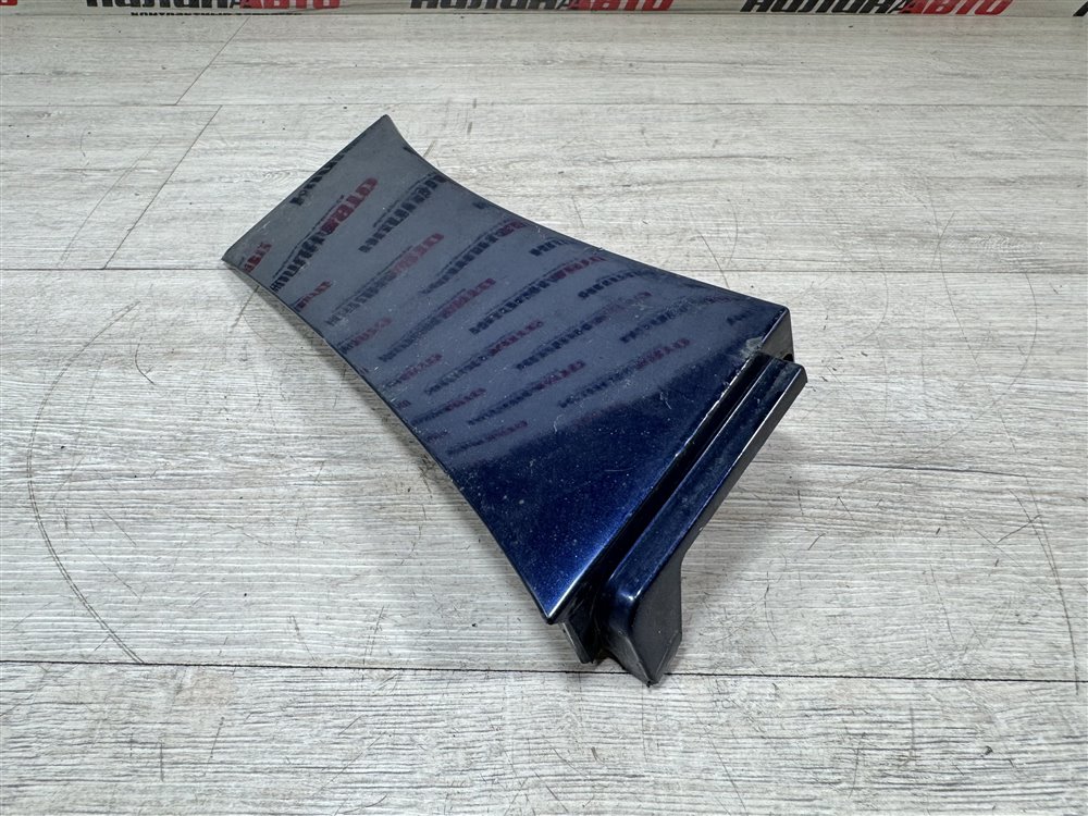 Накладка крыла, 500 рублей, Севастополь