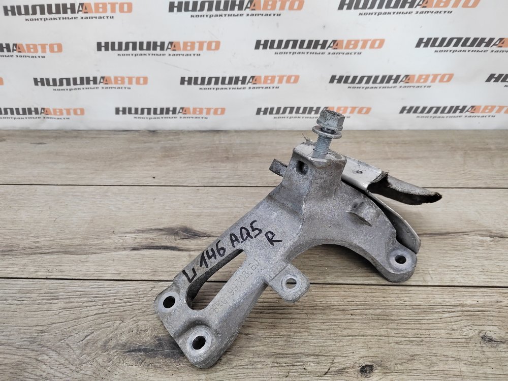 Кронштейн двигателя, 950 рублей, Москва