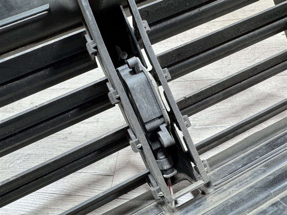 Дефлектор радиатора, 4500 рублей, Севастополь