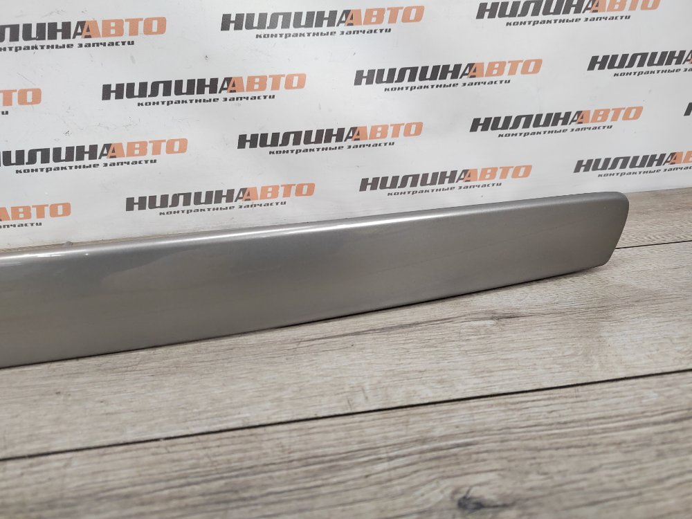 Накладка крышки багажника, 1200 рублей, Москва