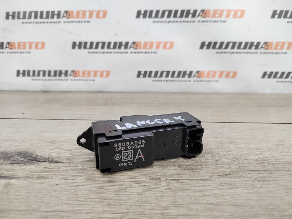 Кнопка стеклоподъемника, 400 рублей, Москва