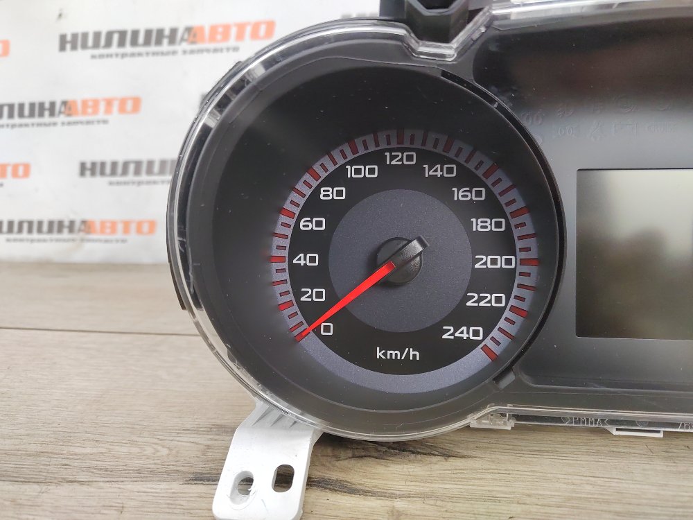 Панель приборов, 1000 рублей, Москва