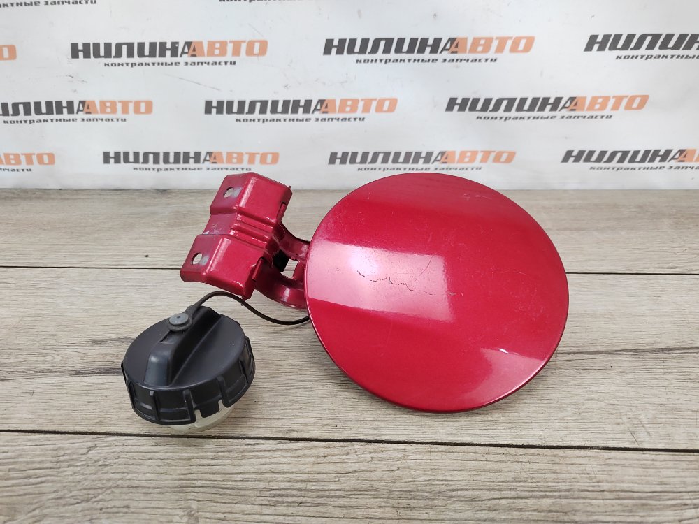 Лючок топливного бака, 500 рублей, Москва