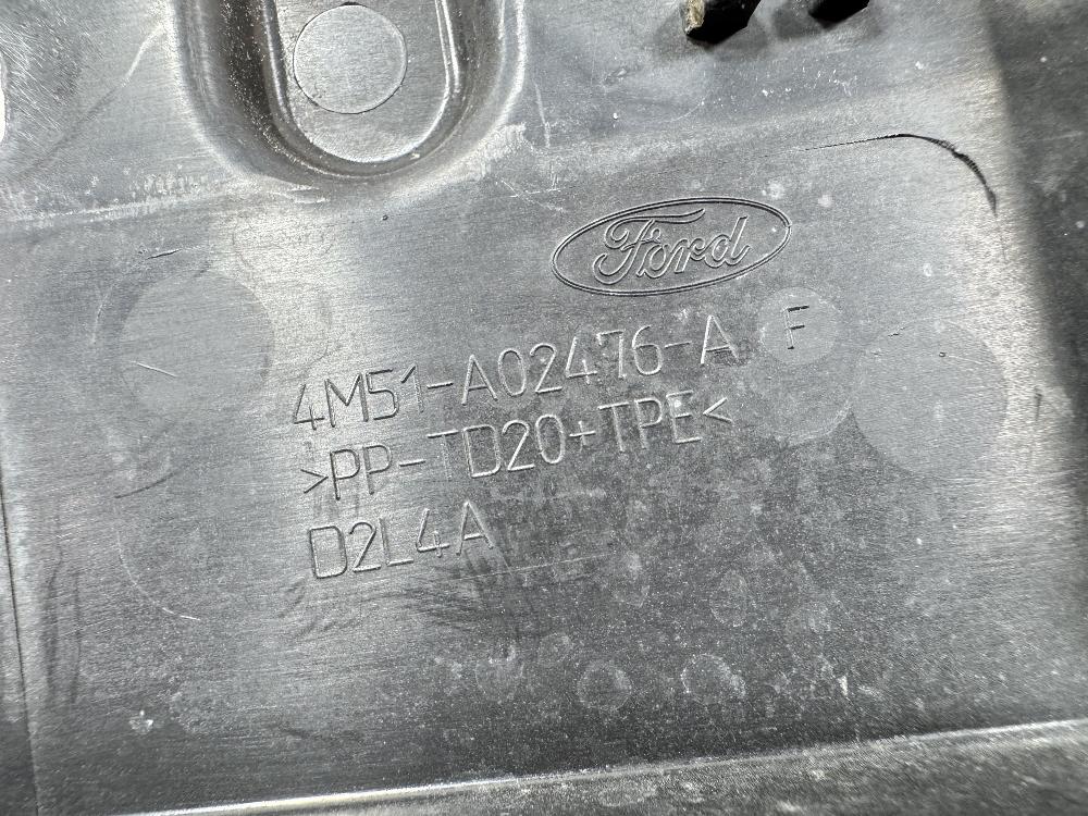 Накладка крыла, 500 рублей, Севастополь