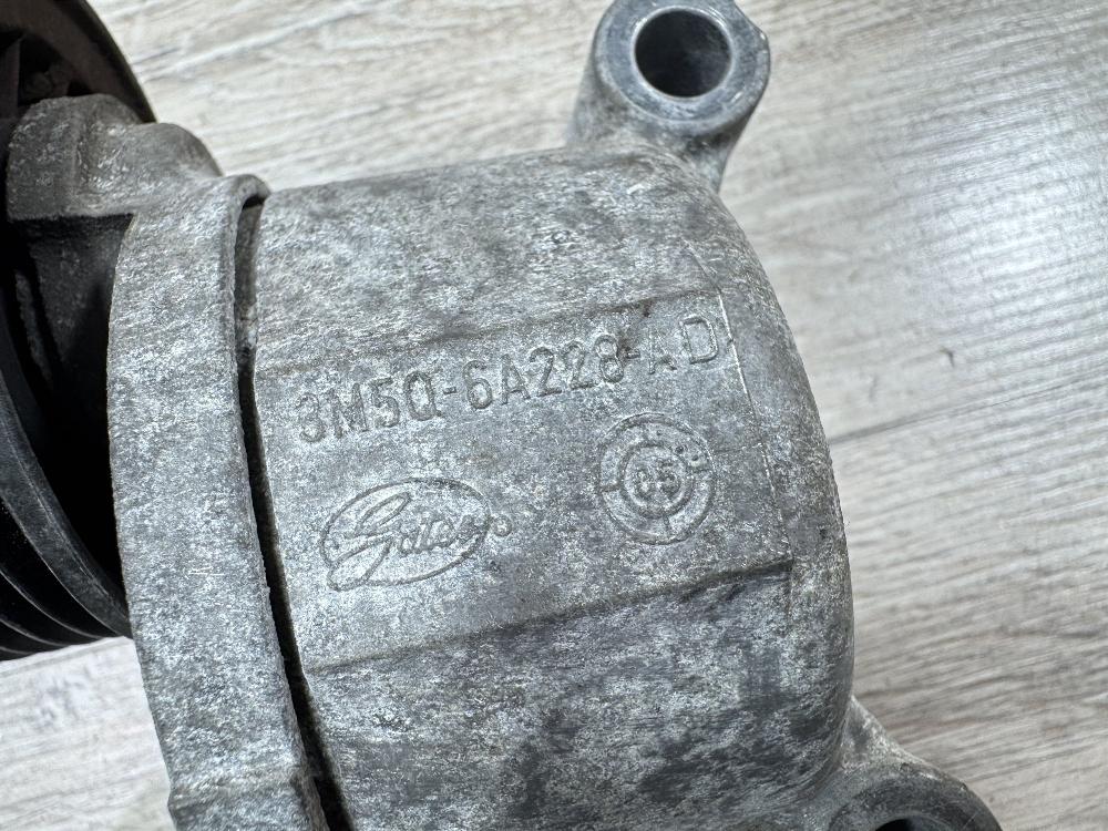 Натяжитель приводного ремня, 1500 рублей, Севастополь