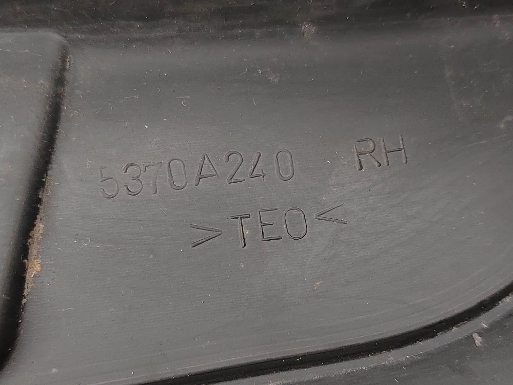 Брызговик, 500 рублей, Москва