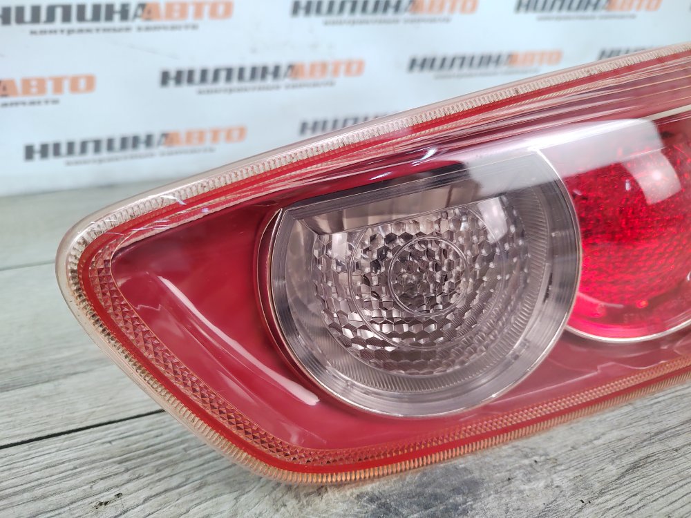 Фонарь в крышку багажника, 1000 рублей, Москва