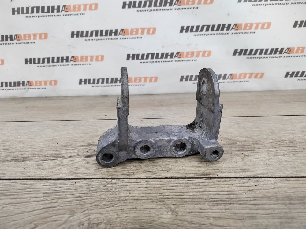 Кронштейн опоры двигателя, 400 рублей, Москва