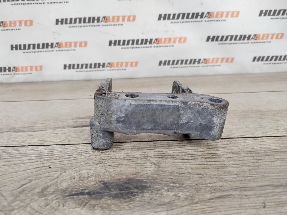 Кронштейн опоры двигателя, 400 рублей, Москва