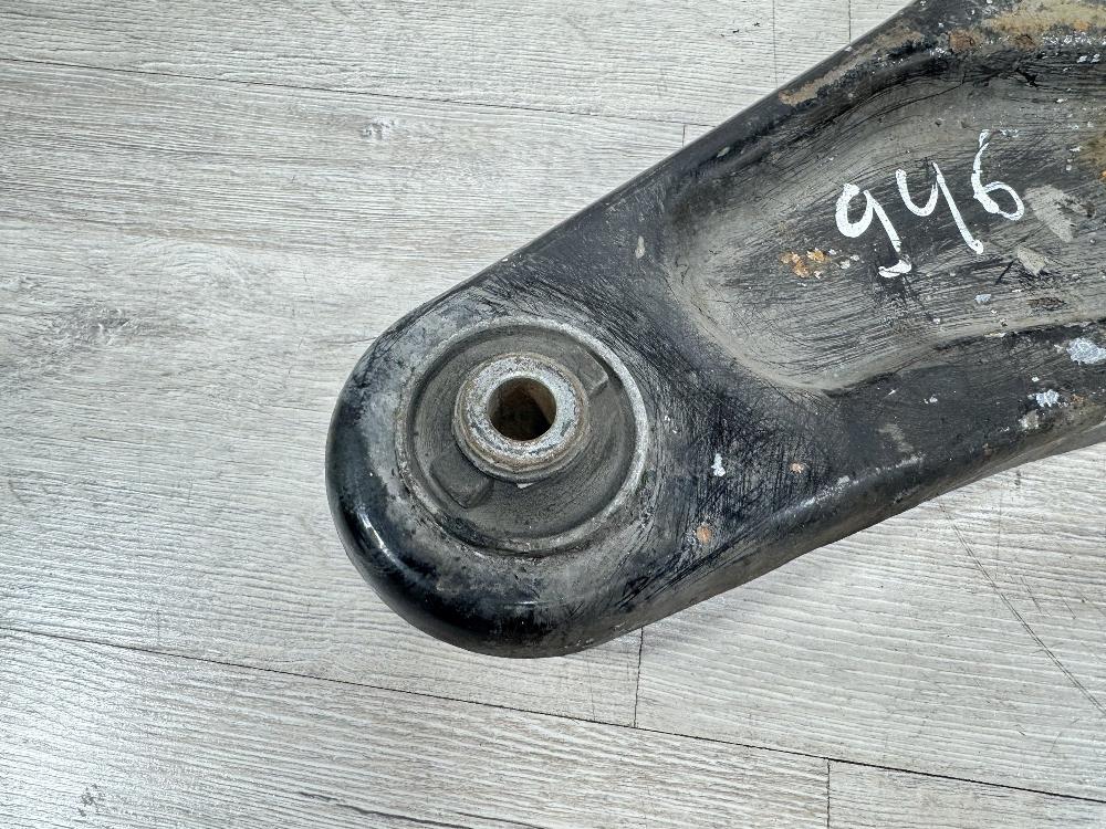 Рычаг передний нижний, 2000 рублей, Севастополь