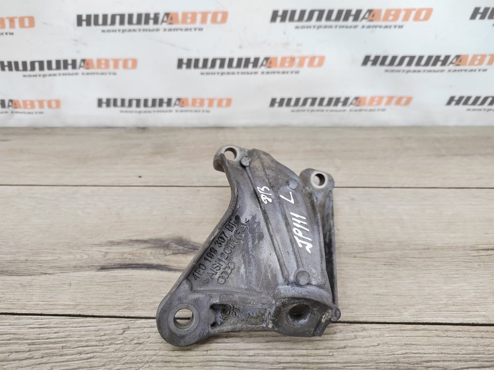 Кронштейн двигателя, 900 рублей, Москва