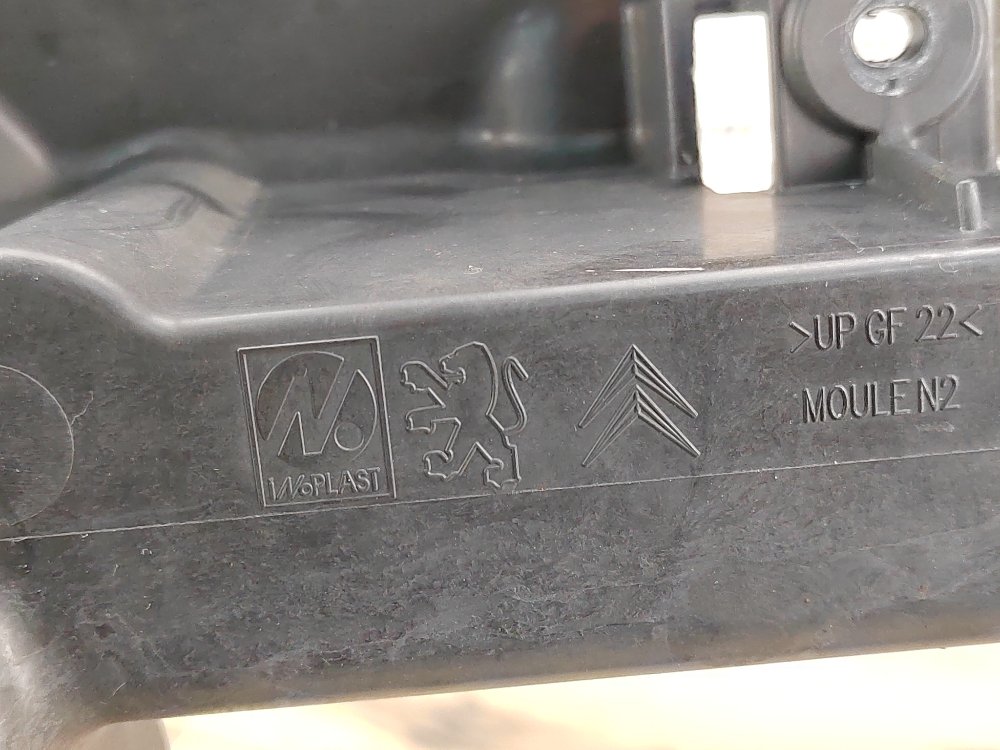 Панель передняя, 2300 рублей, Москва