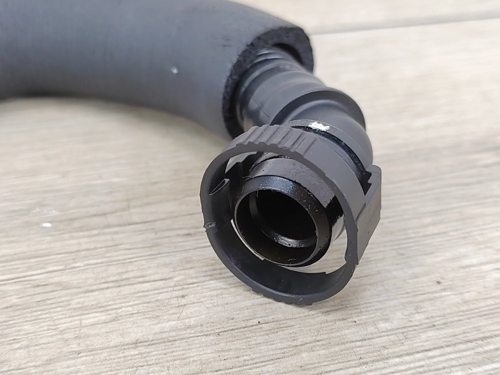 Трубка картерных газов, 500 рублей, Москва