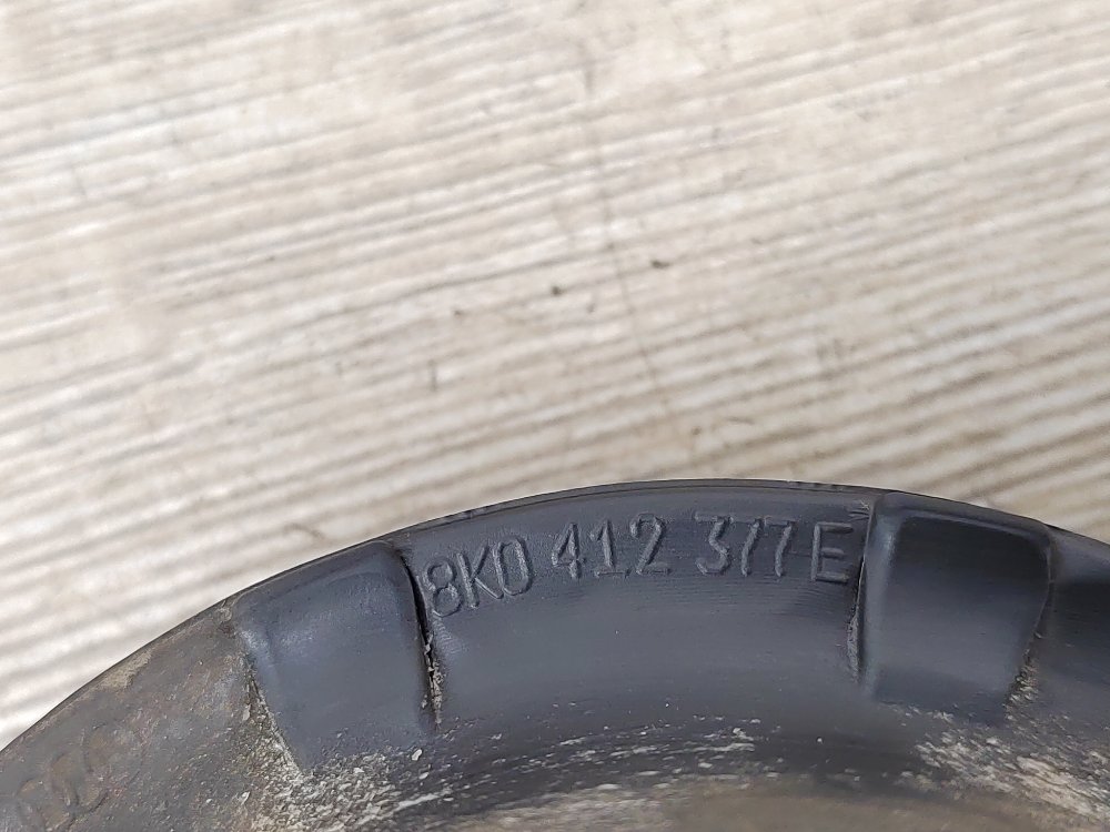 Опорный кронштейн амортизатора, 1300 рублей, Москва