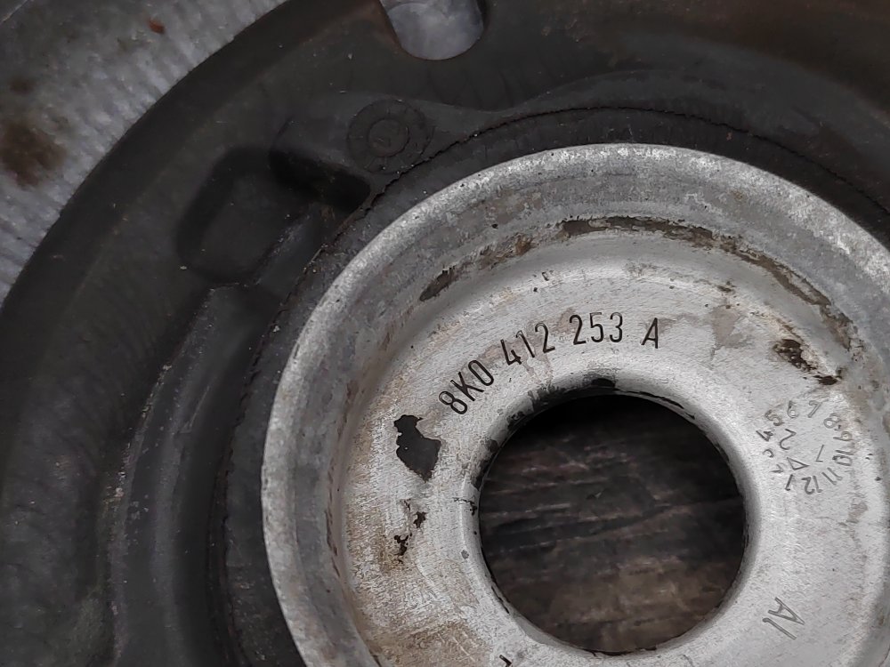 Опорный кронштейн амортизатора, 1300 рублей, Москва