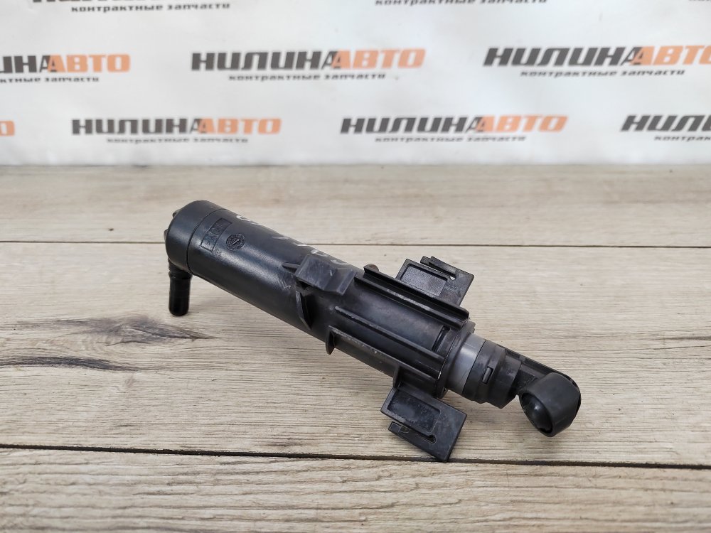 Форсунка омывателя фар, 1800 рублей, Москва