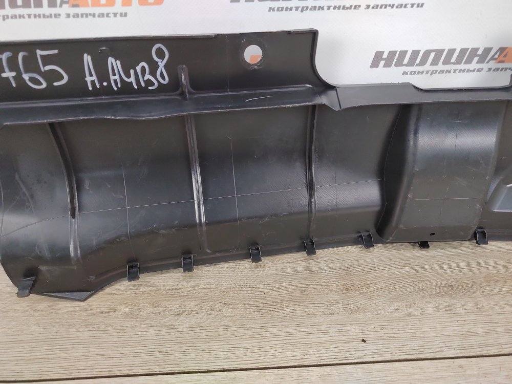 Накладка замка капота, 2000 рублей, Москва