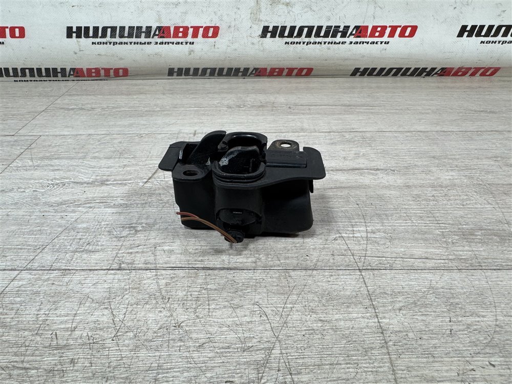 Замок капота, 500 рублей, Севастополь